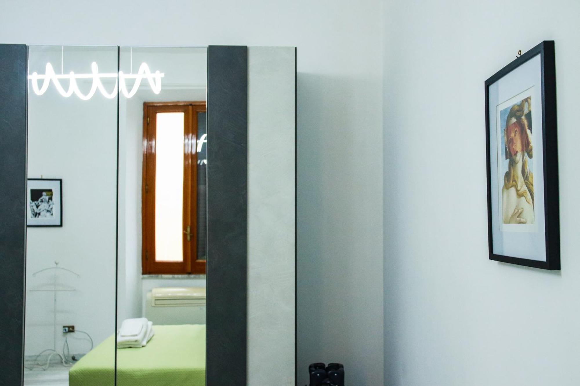 Casa Angelina - Appartamento Zona Sangiovanni 로마 외부 사진