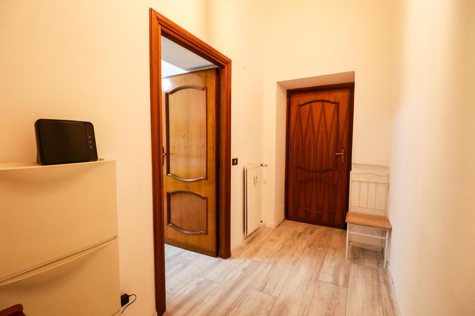 Casa Angelina - Appartamento Zona Sangiovanni 로마 외부 사진